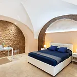 Appartement Guesthost - Cerami Flat
